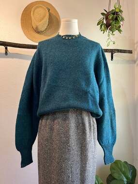 1960s Robert Bruce Wool O Mist Blue Shetland Wool USA Made Size Medium